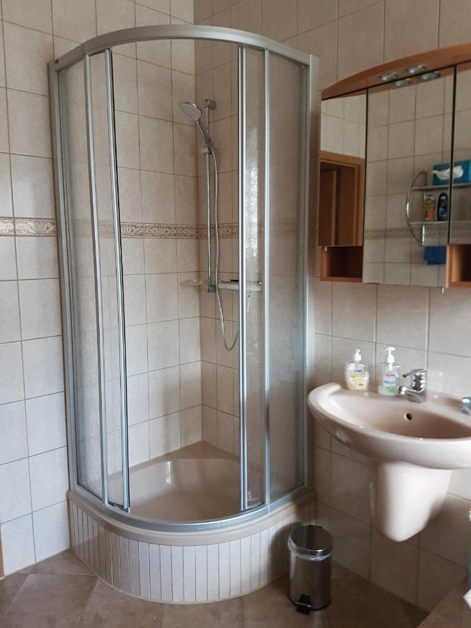 Ferienwohnung Am Viaduktweg Familie Roman Langenleuba-Niederhain Εξωτερικό φωτογραφία